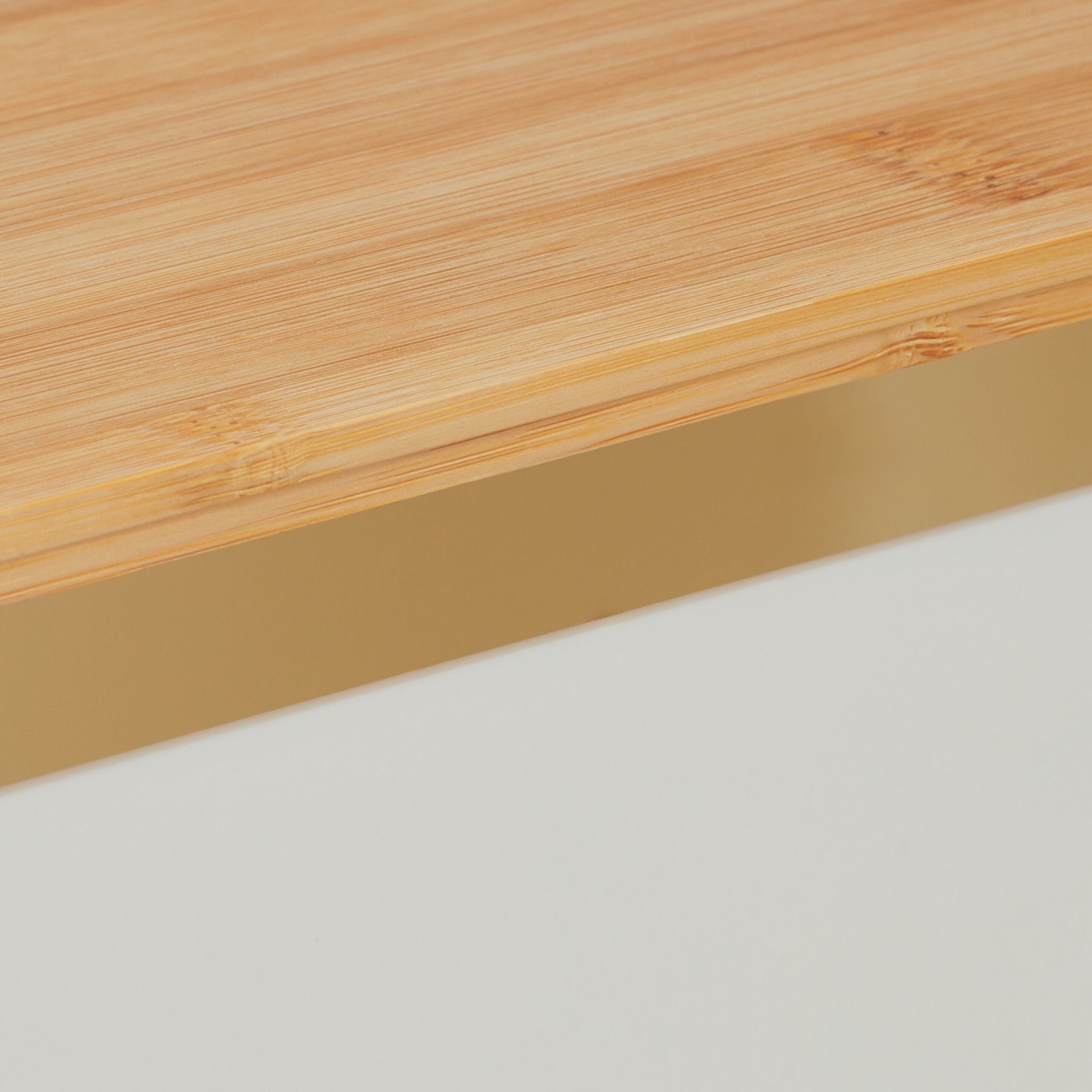 Kabelbox mit Bambusdeckel